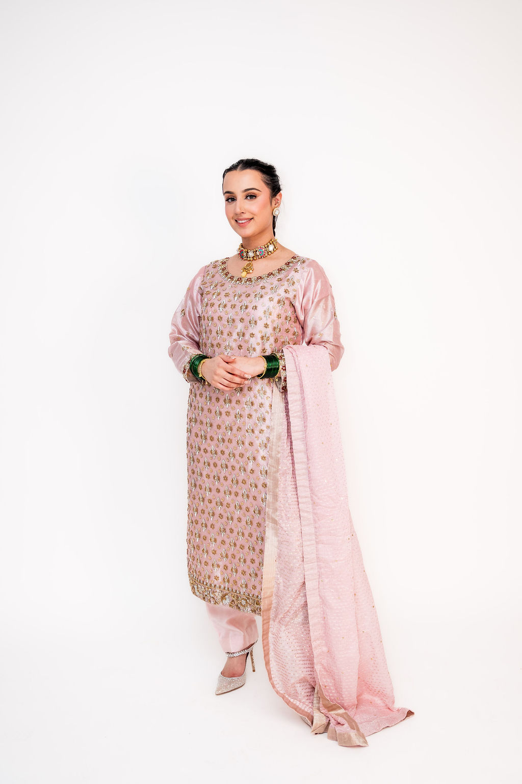 Mah-e-Gulabi (ਮਹ-ਏ-ਗੁਲਾਬੀ | ماہِ گلابی)-Moonlike Pink Flower (Image - 1)