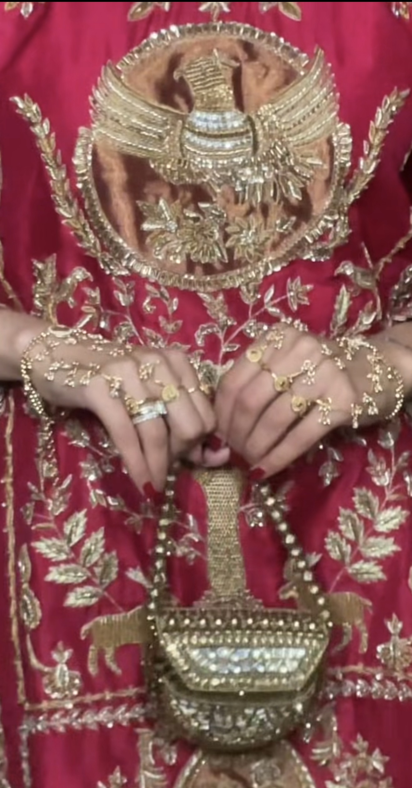Malka-e-Husn (ਮਲਕਾ-ਏ-ਹੁਸਨ | ملکہِ حسن (Image - 1)