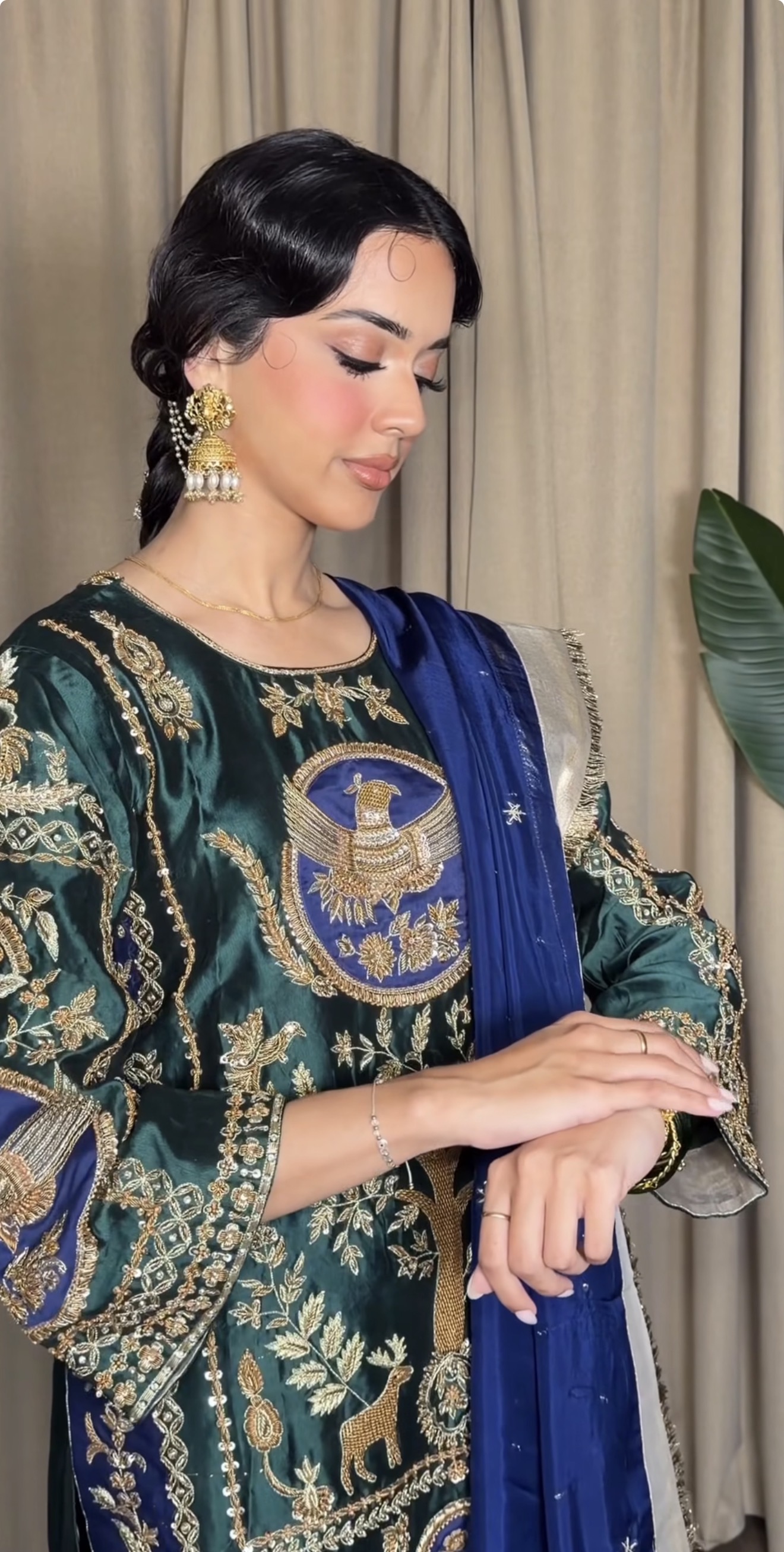 Malka-e-Husn (ਮਲਕਾ-ਏ-ਹੁਸਨ | ملکہِ حسن (Image - 1)