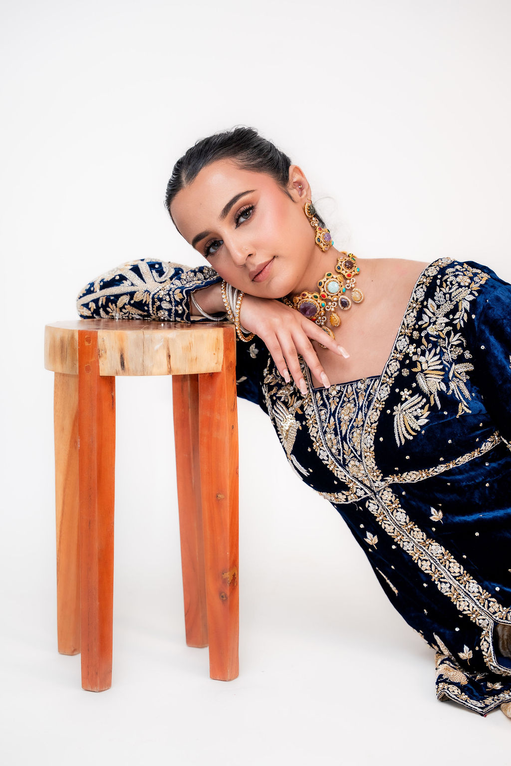 Noor-e-Neelam (ਨੂਰ-ਏ-ਨੀਲਮ | نورِ نیلم) -Light of Sapphire (Image - 1)