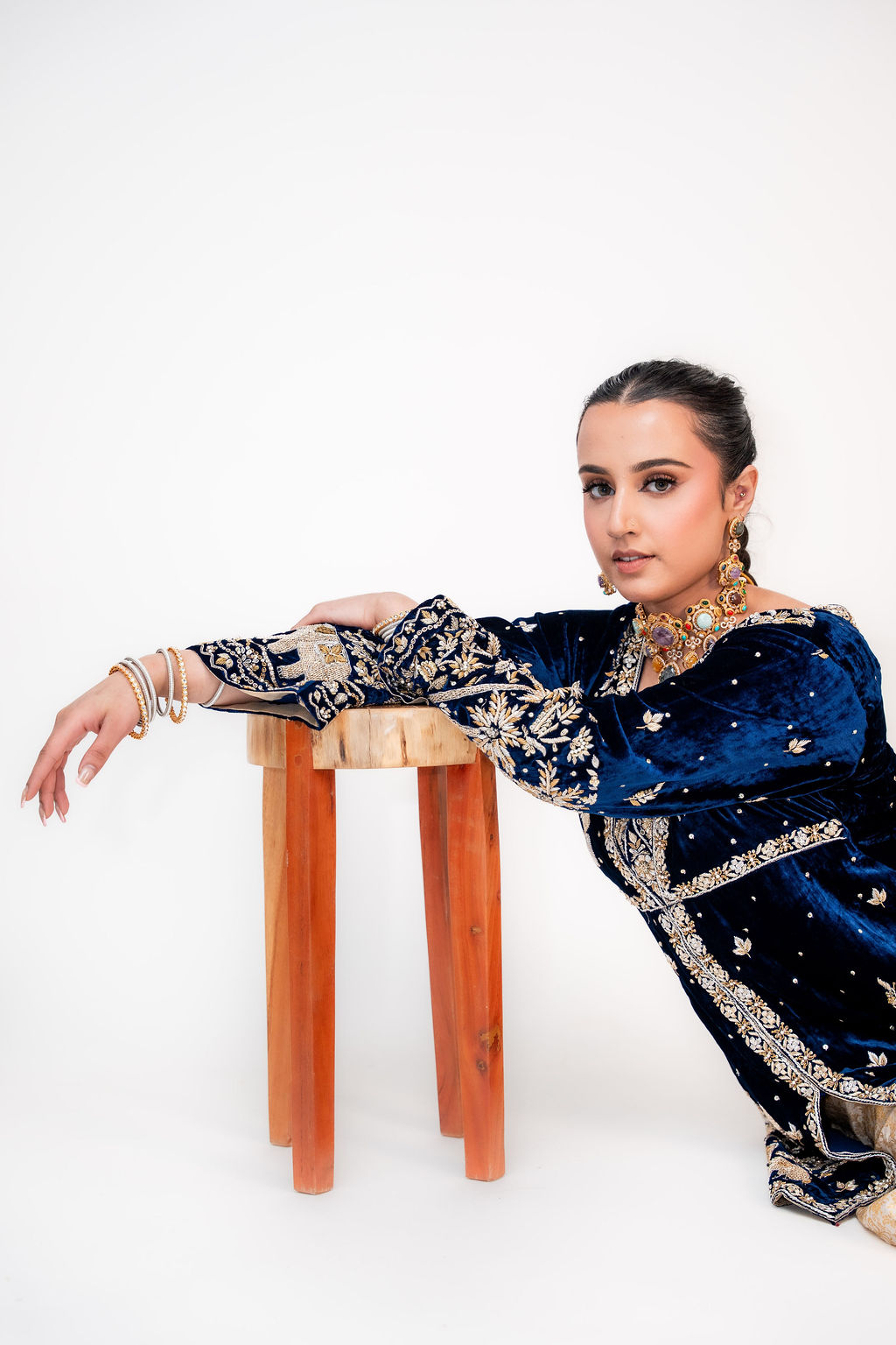 Noor-e-Neelam (ਨੂਰ-ਏ-ਨੀਲਮ | نورِ نیلم) -Light of Sapphire (Image - 1)