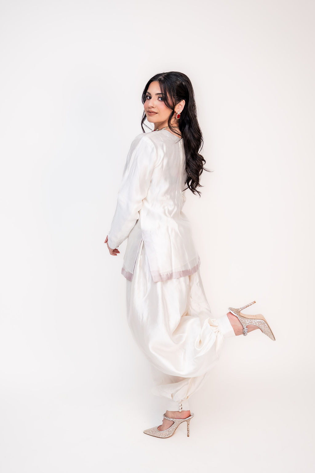 Noor-e-Sadaf (ਨੂਰ-ਏ-ਸਦਫ਼ | نورِ صدف)-Light of the Pearl (Image - 1)