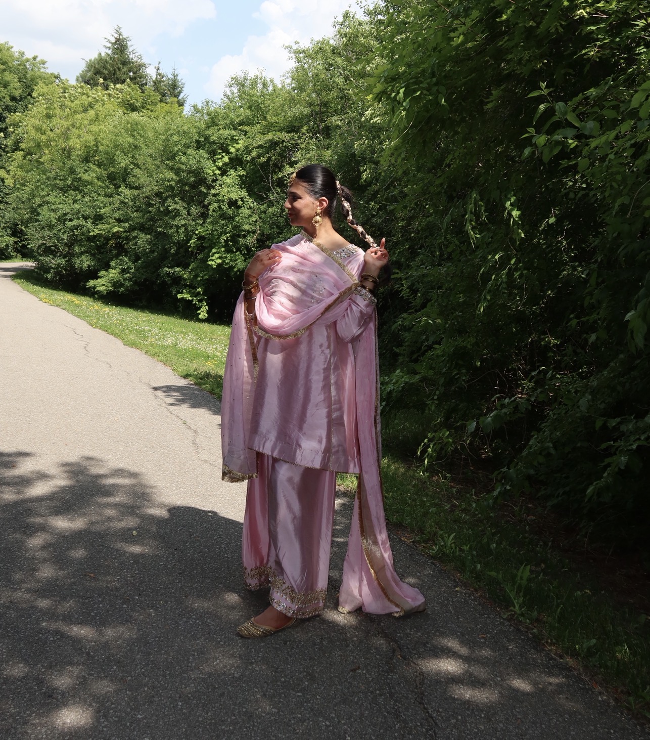 Rang-e-Gulabi (رنگِ گلابی | ਰੰਗ-ਏ-ਗੁਲਾਬੀ) The Shade of Pink (Image - 1)