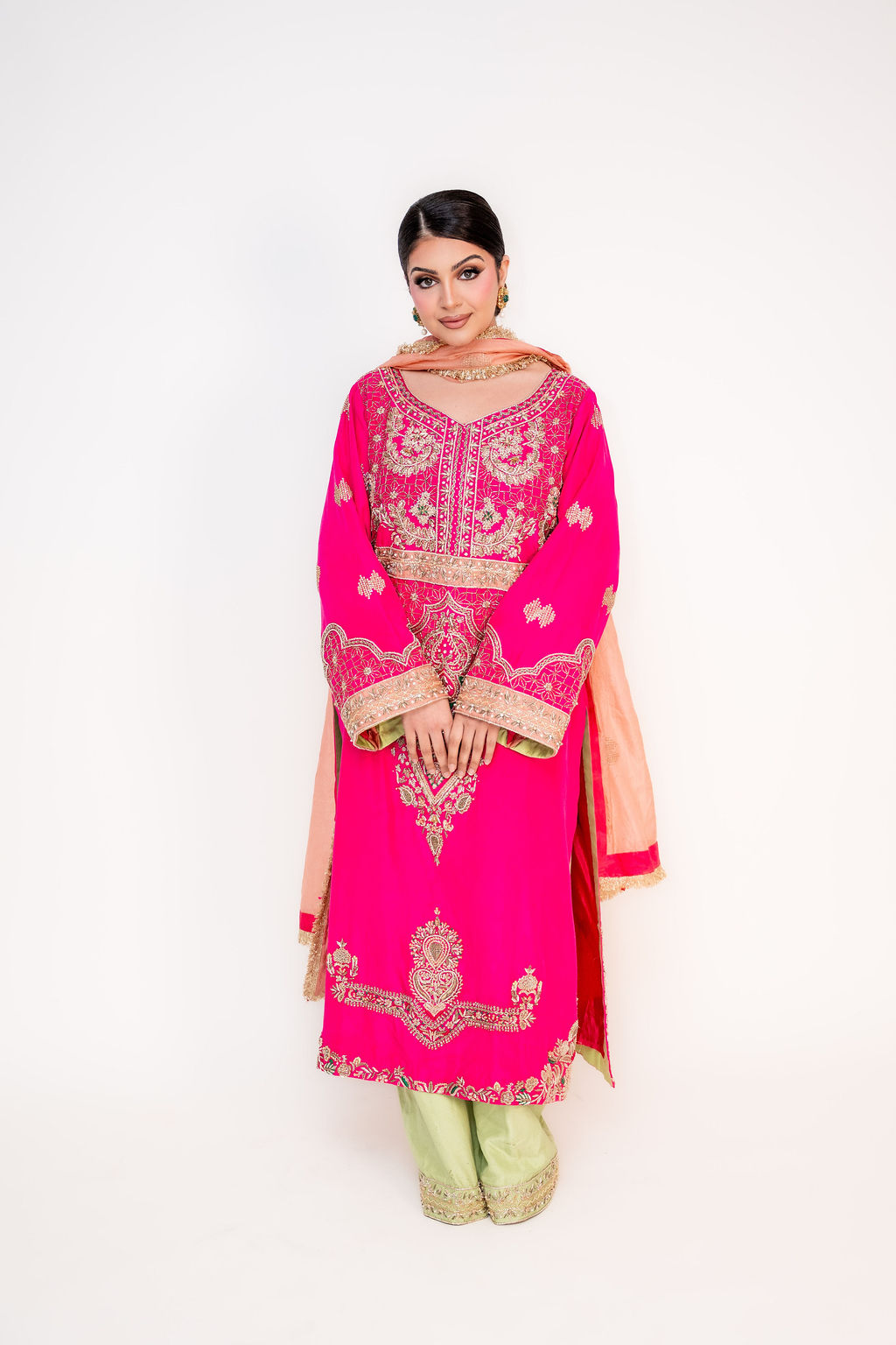 Rang-e-Gulzar (ਰੰਗ-ਏ-ਗੁਲਜ਼ਾਰ | رنگِ گلزار)-Colors of the Garden (Image - 1)