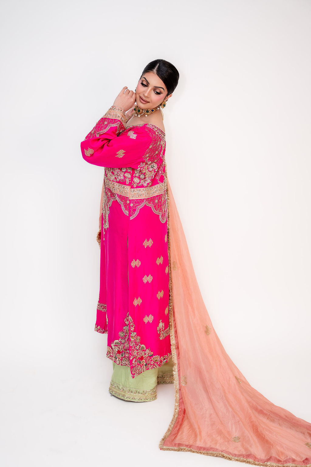 Rang-e-Gulzar (ਰੰਗ-ਏ-ਗੁਲਜ਼ਾਰ | رنگِ گلزار)-Colors of the Garden 1