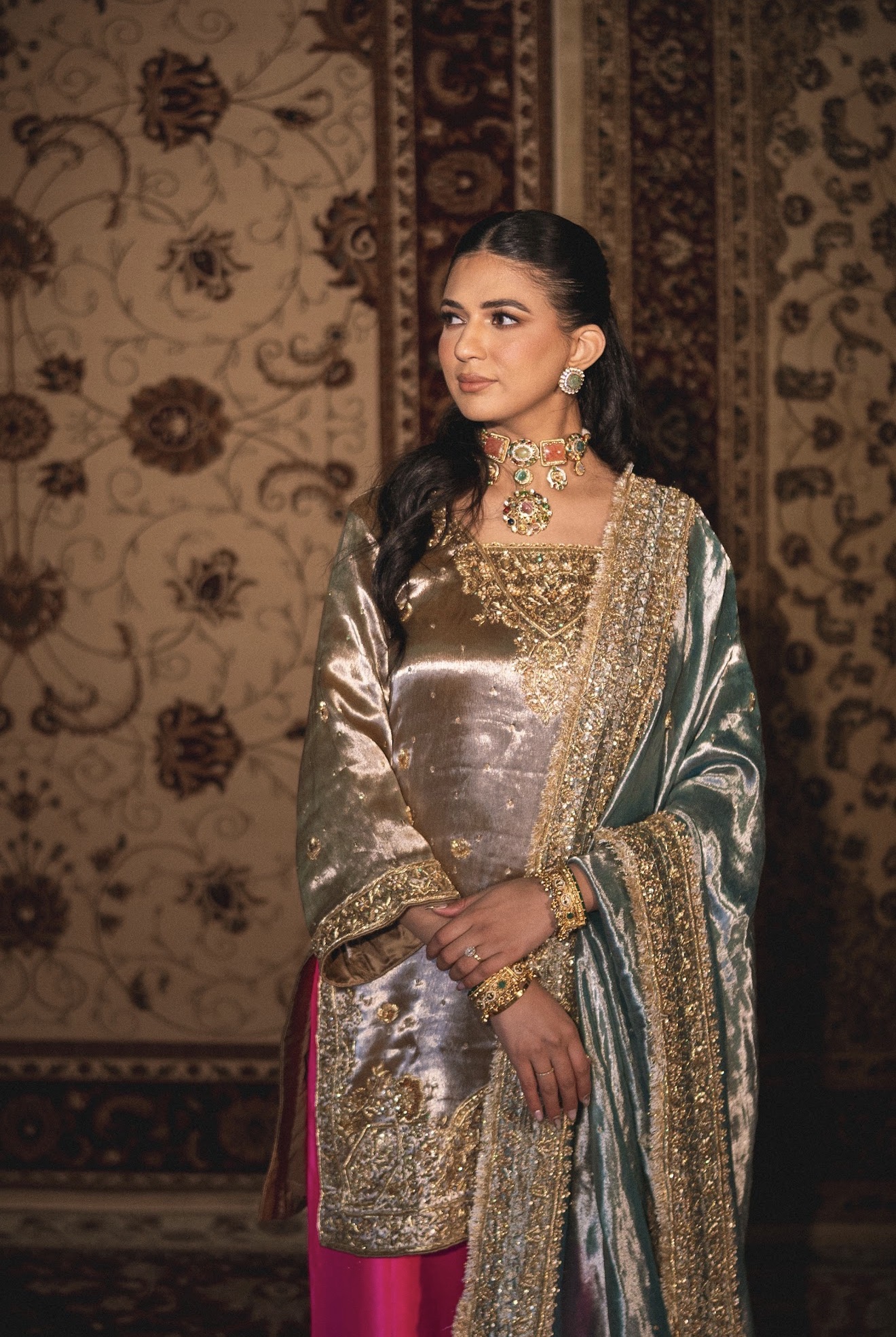 Shahi Gulzaar (شاہی گلزار / ਸ਼ਾਹੀ ਗੁਲਜ਼ਾਰ)-a royal bouquet (Image - 1)