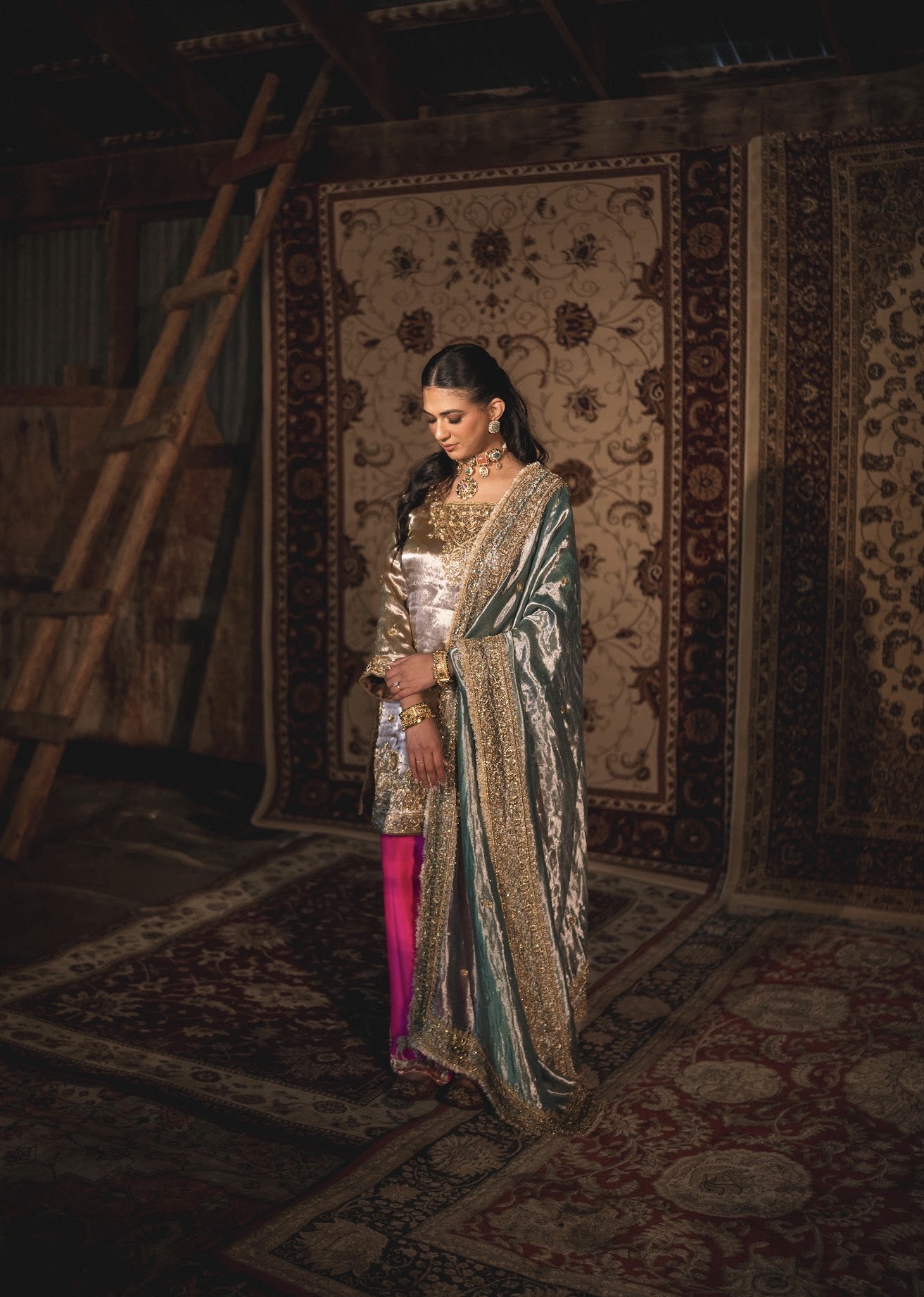 Shahi Gulzaar (شاہی گلزار / ਸ਼ਾਹੀ ਗੁਲਜ਼ਾਰ)-a royal bouquet (Image - 1)