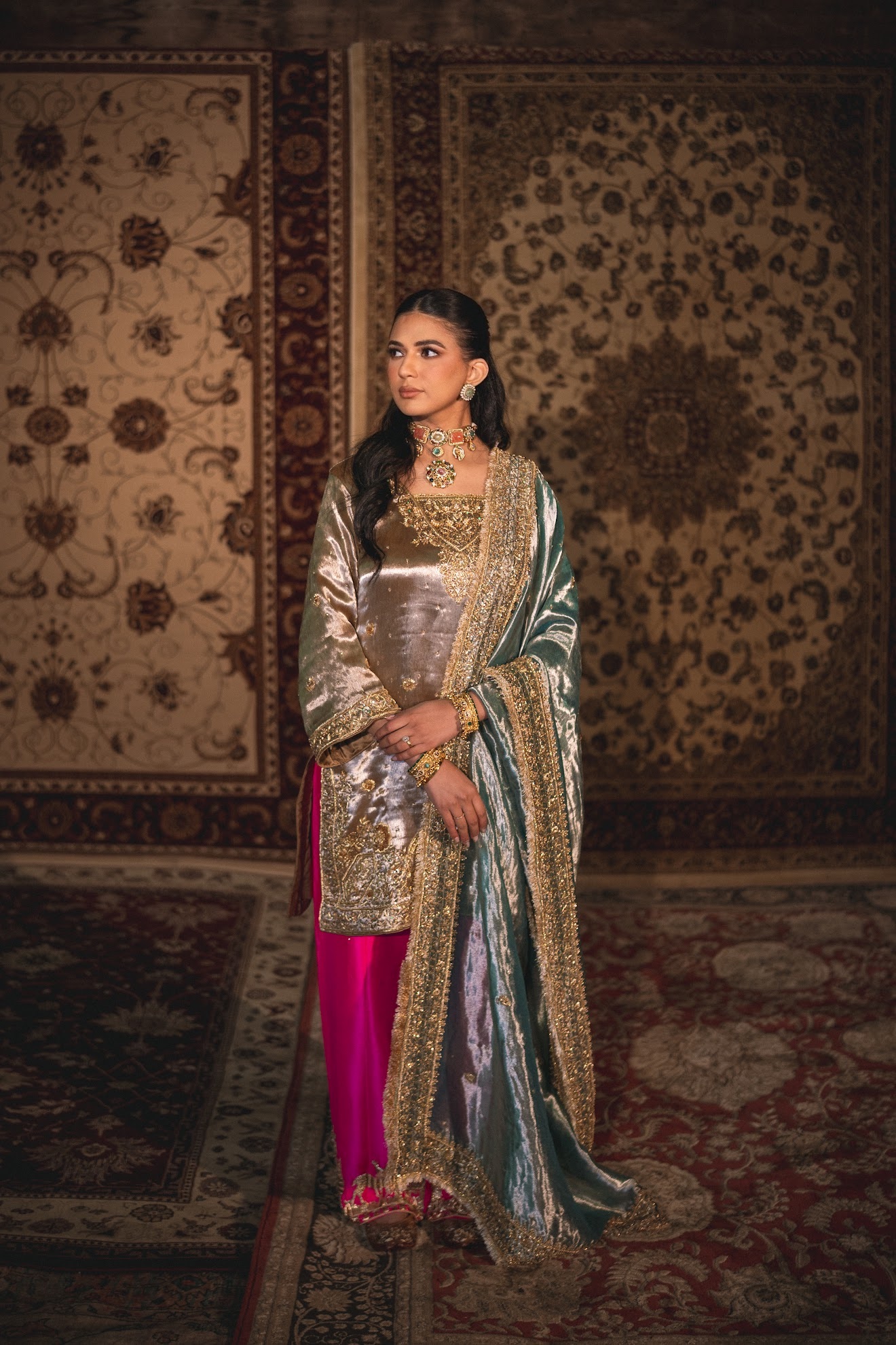 Shahi Gulzaar (شاہی گلزار / ਸ਼ਾਹੀ ਗੁਲਜ਼ਾਰ)-a royal bouquet (Image - 1)