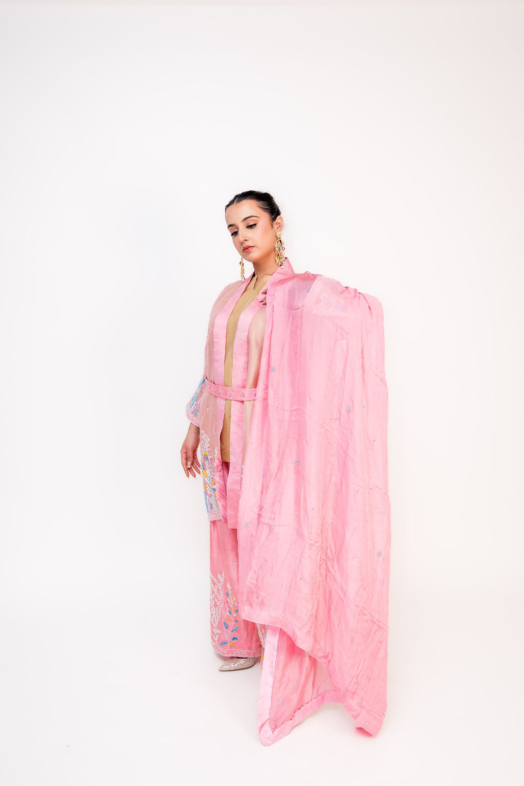 Shehzadi Gul (شہزادی گل | ਸ਼ਹਿਜ਼ਾਦੀ ਗੁਲ)-Princess of Roses  (Image - 1)