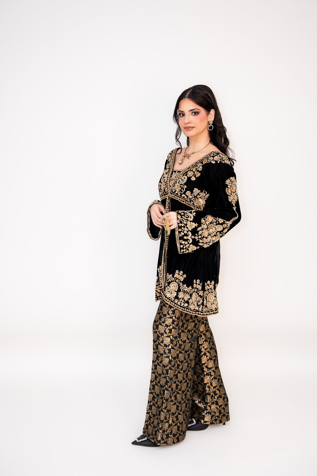 Siyah-e-Diwan (ਸਿਆਹ-ਏ-ਦੀਵਾਨ | سیاہِ دیوان) – Black of Poetry  (Image - 1)