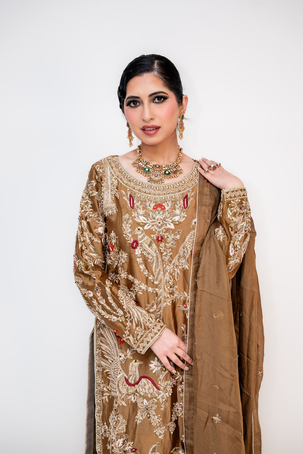 Zar-e-Sabz (زرِ سبز | ਜ਼ਰ-ਏ-ਸਬਜ਼)-Golden Green (Image - 1)