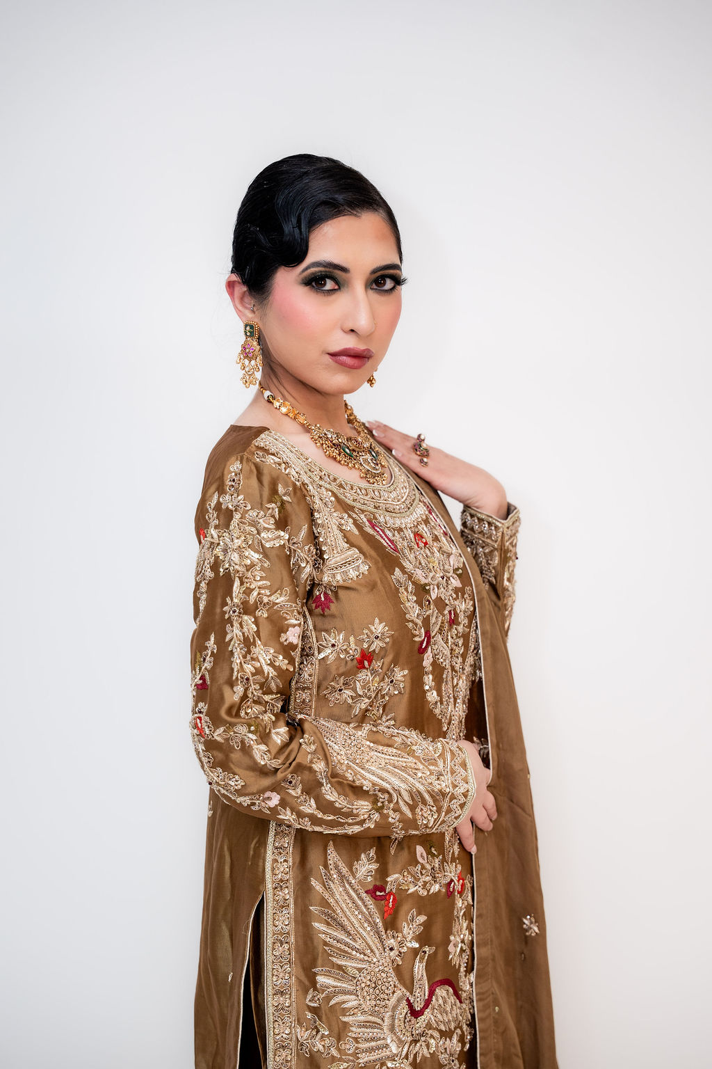 Zar-e-Sabz (زرِ سبز | ਜ਼ਰ-ਏ-ਸਬਜ਼)-Golden Green (Image - 1)