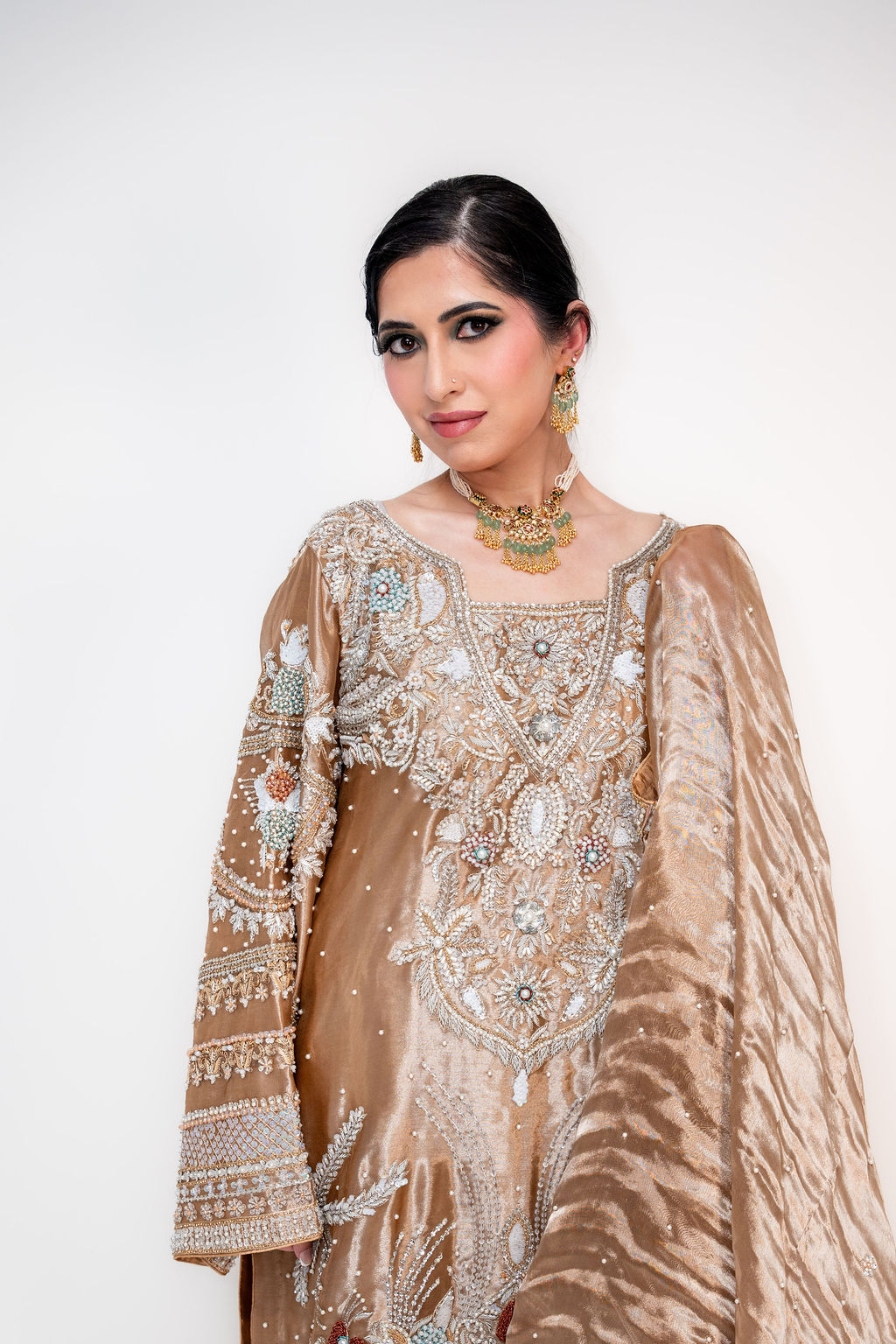 Zar-e-Shaan (ਜ਼ਰ-ਏ-ਸ਼ਾਨ | زرِ شان) (Image - 1)