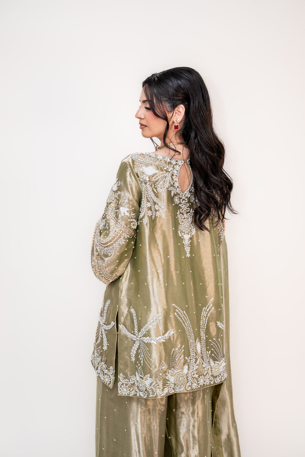 Zar-e-Shaan (ਜ਼ਰ-ਏ-ਸ਼ਾਨ | زرِ شان) (Image - 1)