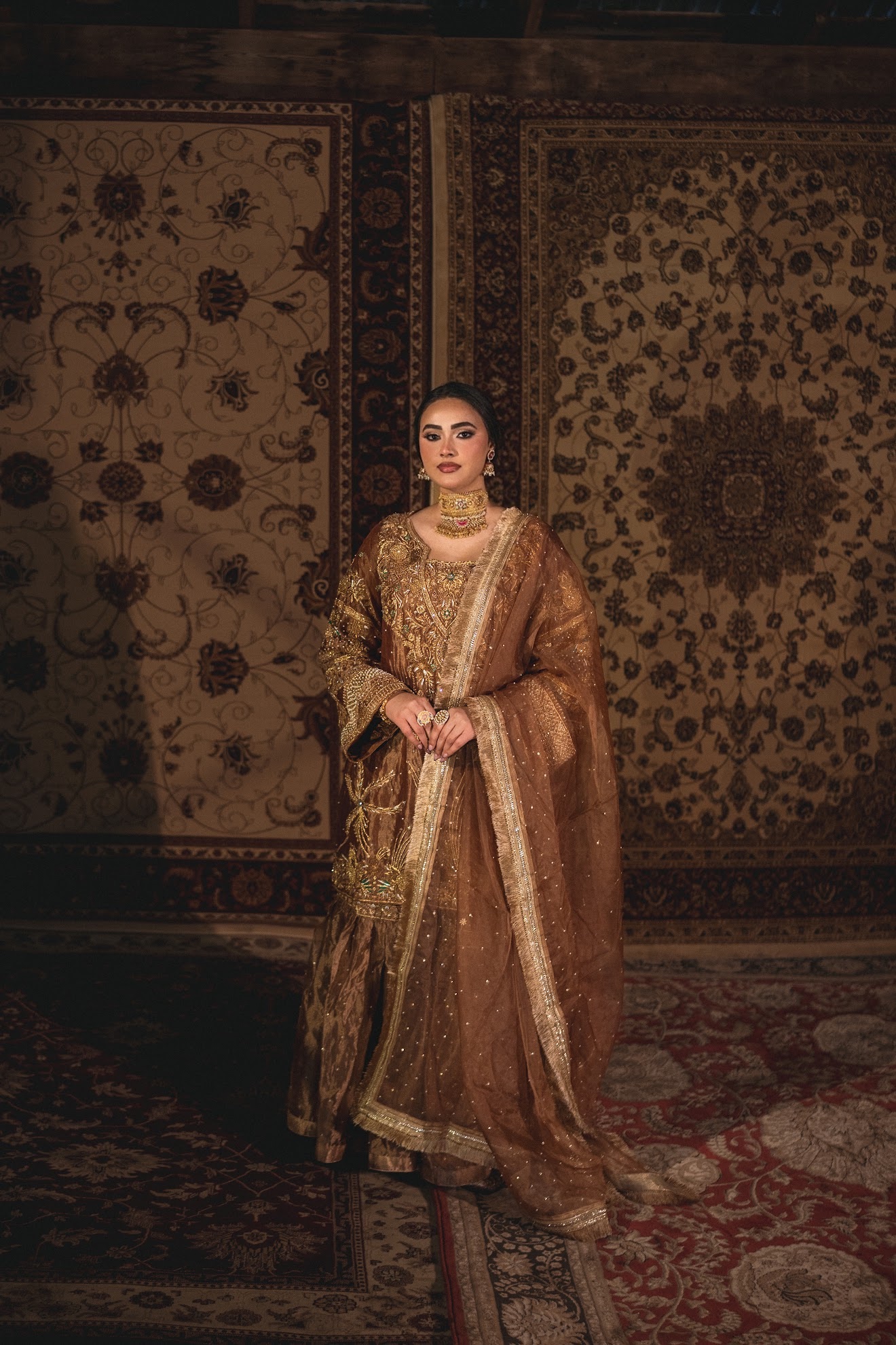 Zar-e-Shaan (ਜ਼ਰ-ਏ-ਸ਼ਾਨ | زرِ شان)- a distinguished piece crafted from pure tissue. (Image - 1)